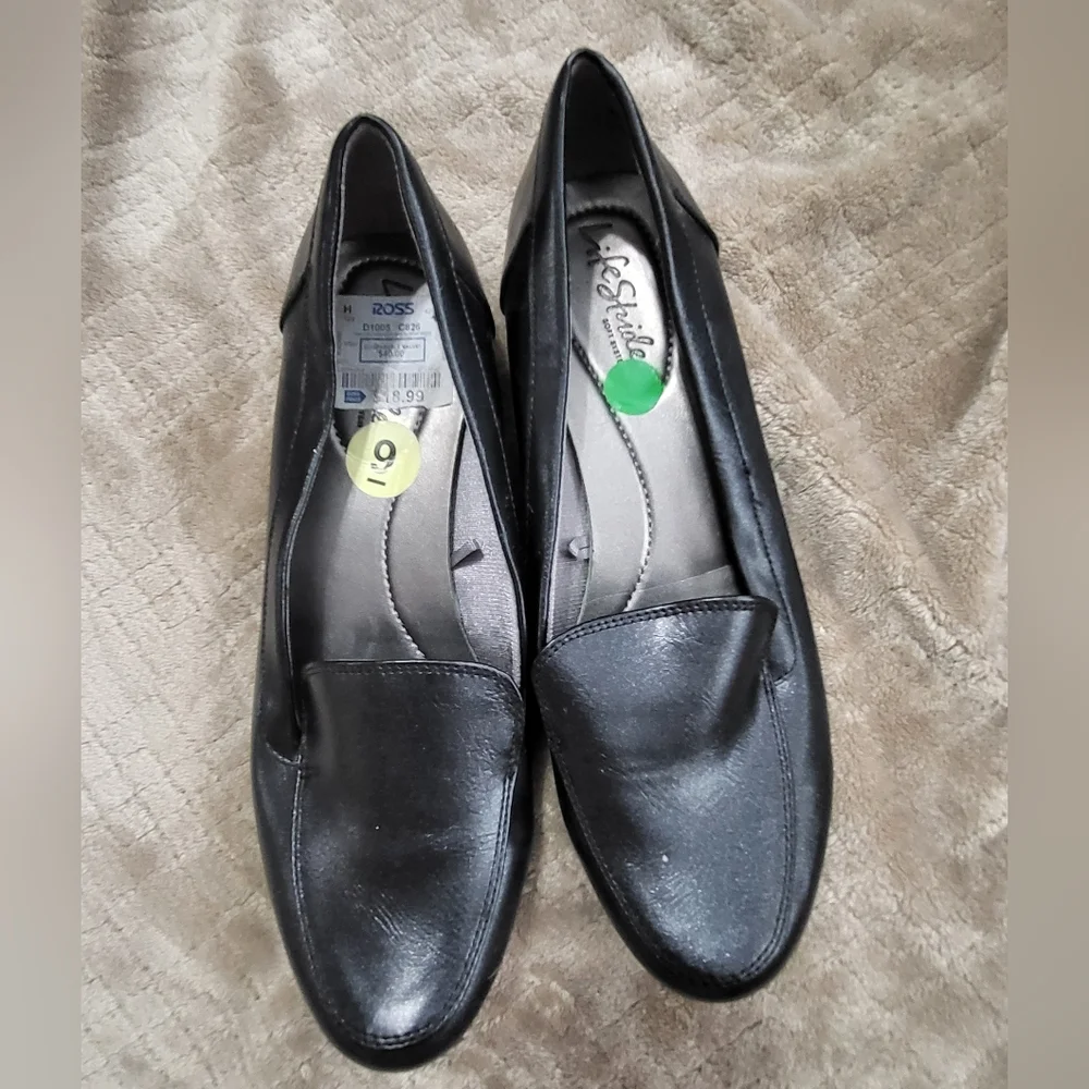 Lifestride Loafers‎